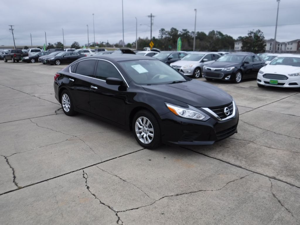 Used 2017 Nissan Altima For Sale